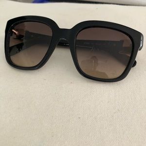 Ladies sunglasses